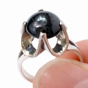Vintage Sterling Silver Black Blister Pearl Ring Sculptural Setting Size 5.5
